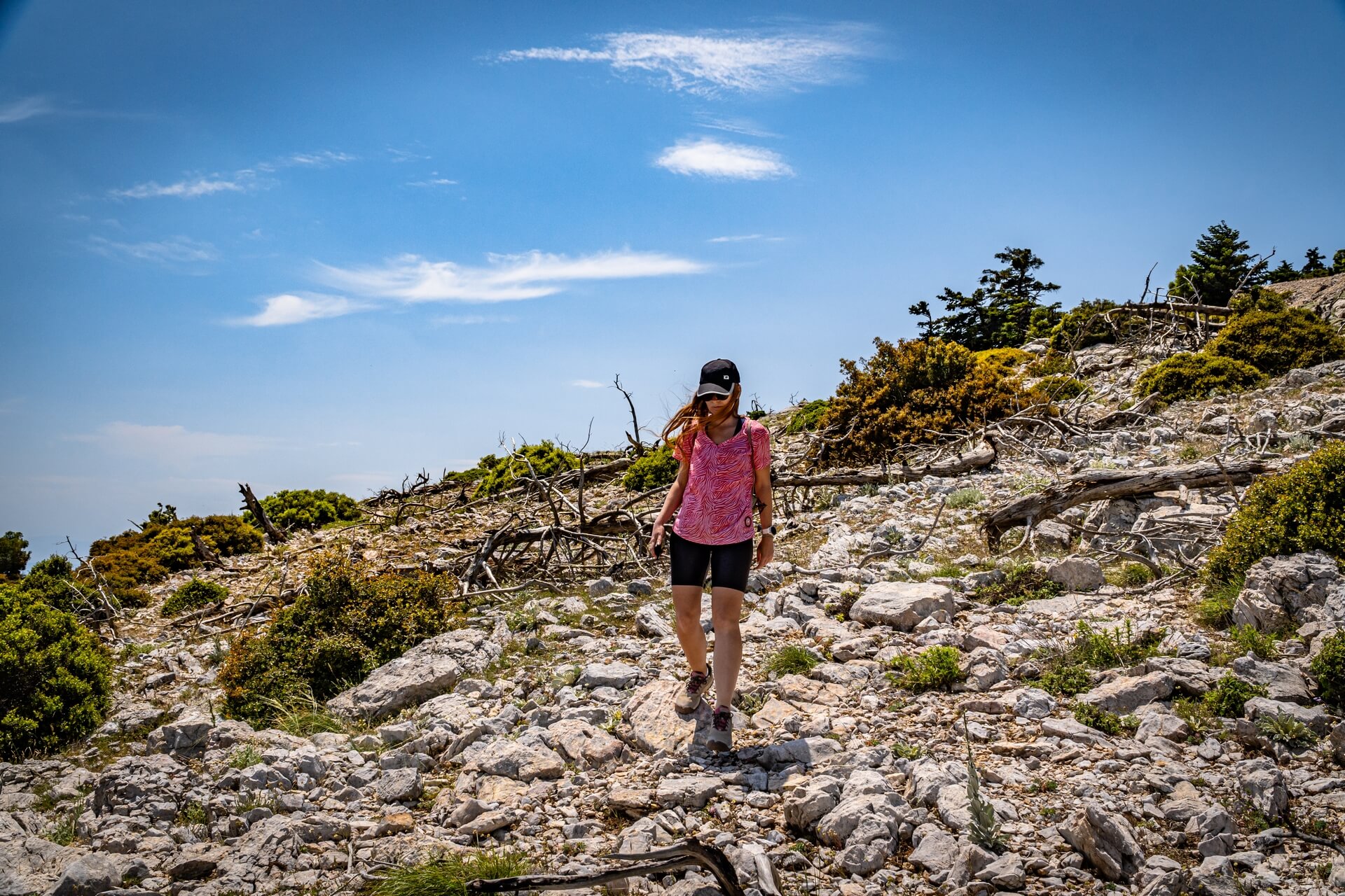 Keen Nxis Evo WP gwarantuja swietna amortyzacje na kamienistych szlakach