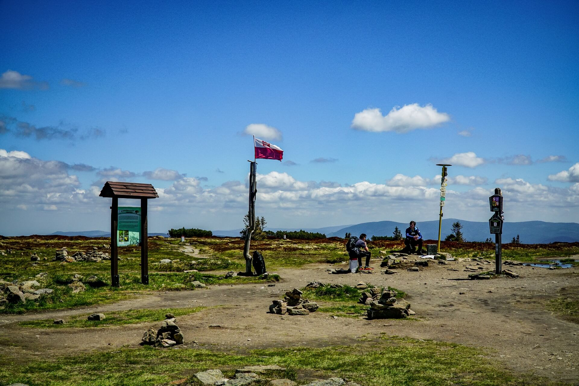 Snieznik to obowiazkowy punkt dla fanow trekkingu i pieknych widokow