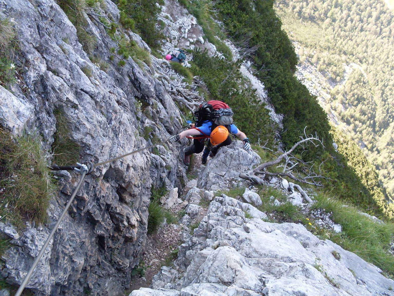 Wspinaczka na via ferracie Michielli Strobel., Dolomity 