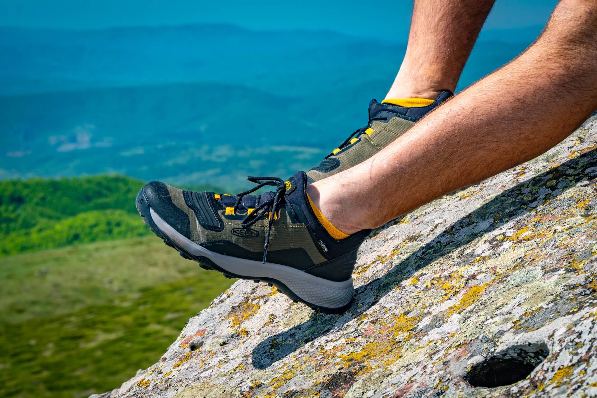 Keen Tempo Flex to but trekkingowy dzieki ktoremu pokonywanie szlakow bedzie duzo szybsze